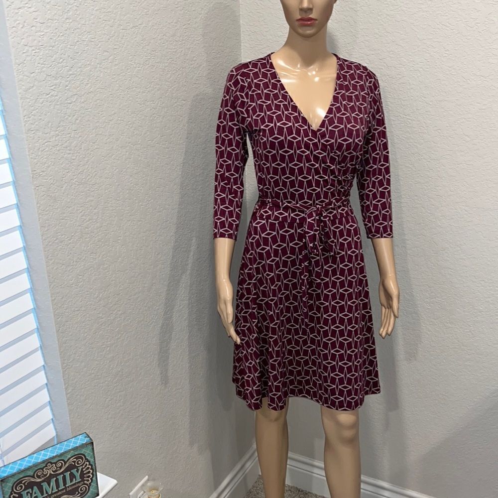 41 Hawthorn,burgundy geometric print faux wrap dress, w/self tie, elastic waist